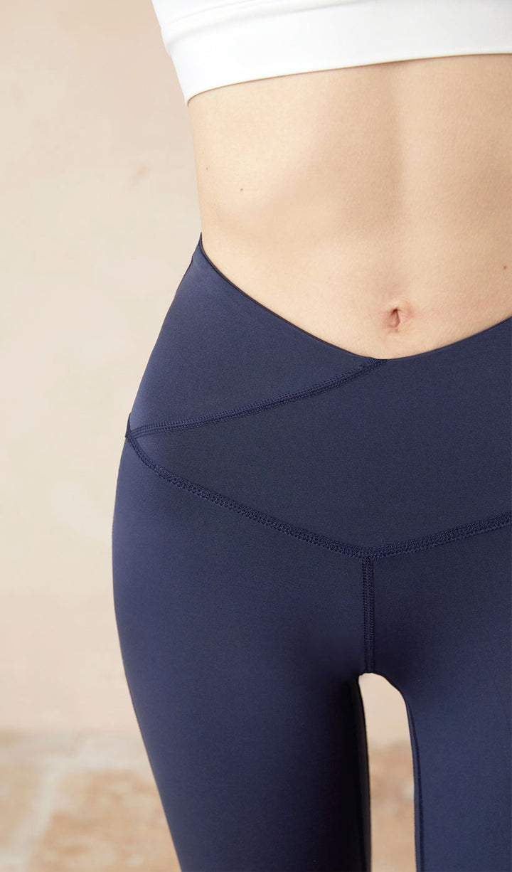 ANIKA V-cut Yoga Pants - Dark Blue