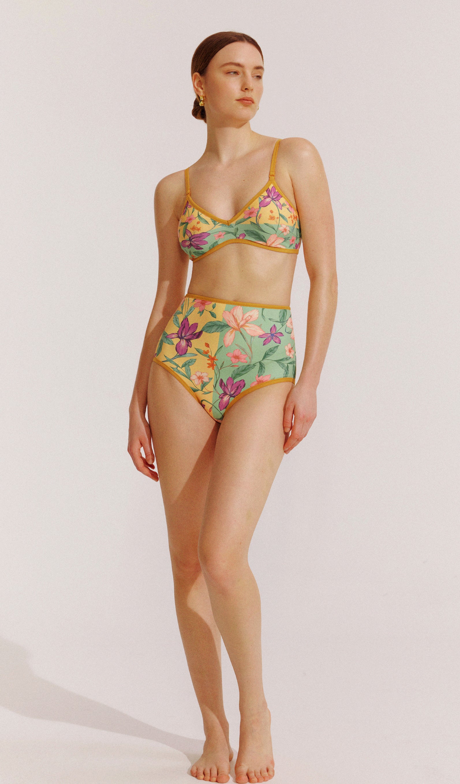 Vintage Floral & Banana Print V-Neck Reversible High-Waist Bikini Set main image 0