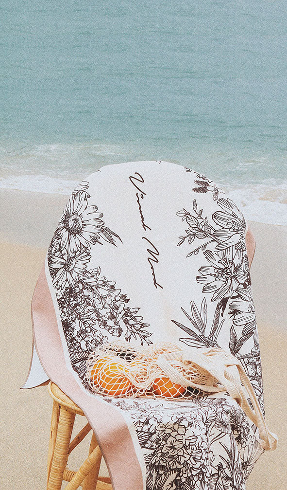 JOANNA Sand Free Beach Towel